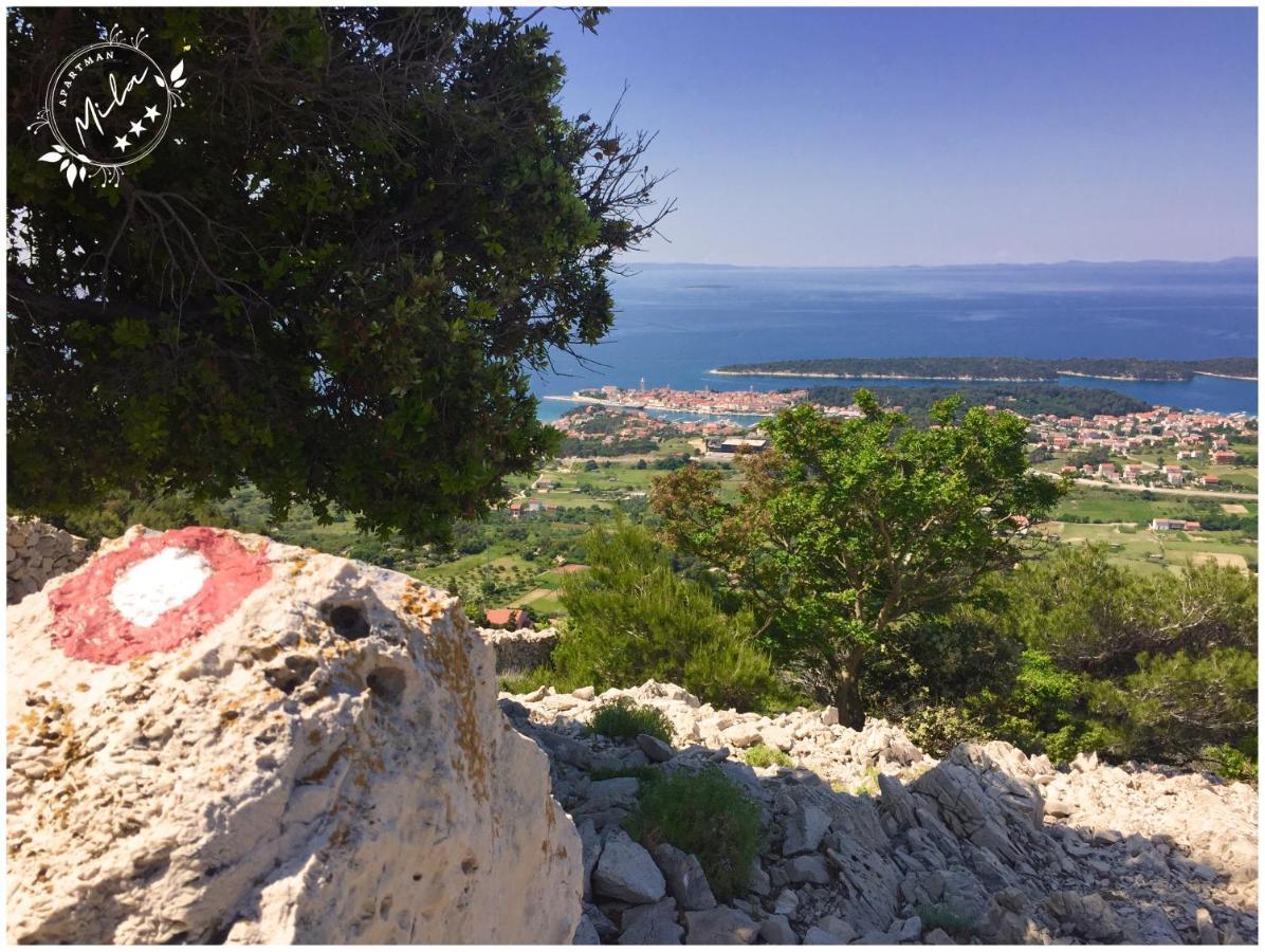 Apartman Mila Barbat na Rabu Exteriér fotografie